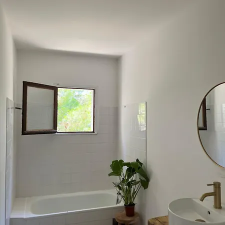 Grande Maison Familiale Village * Leucate